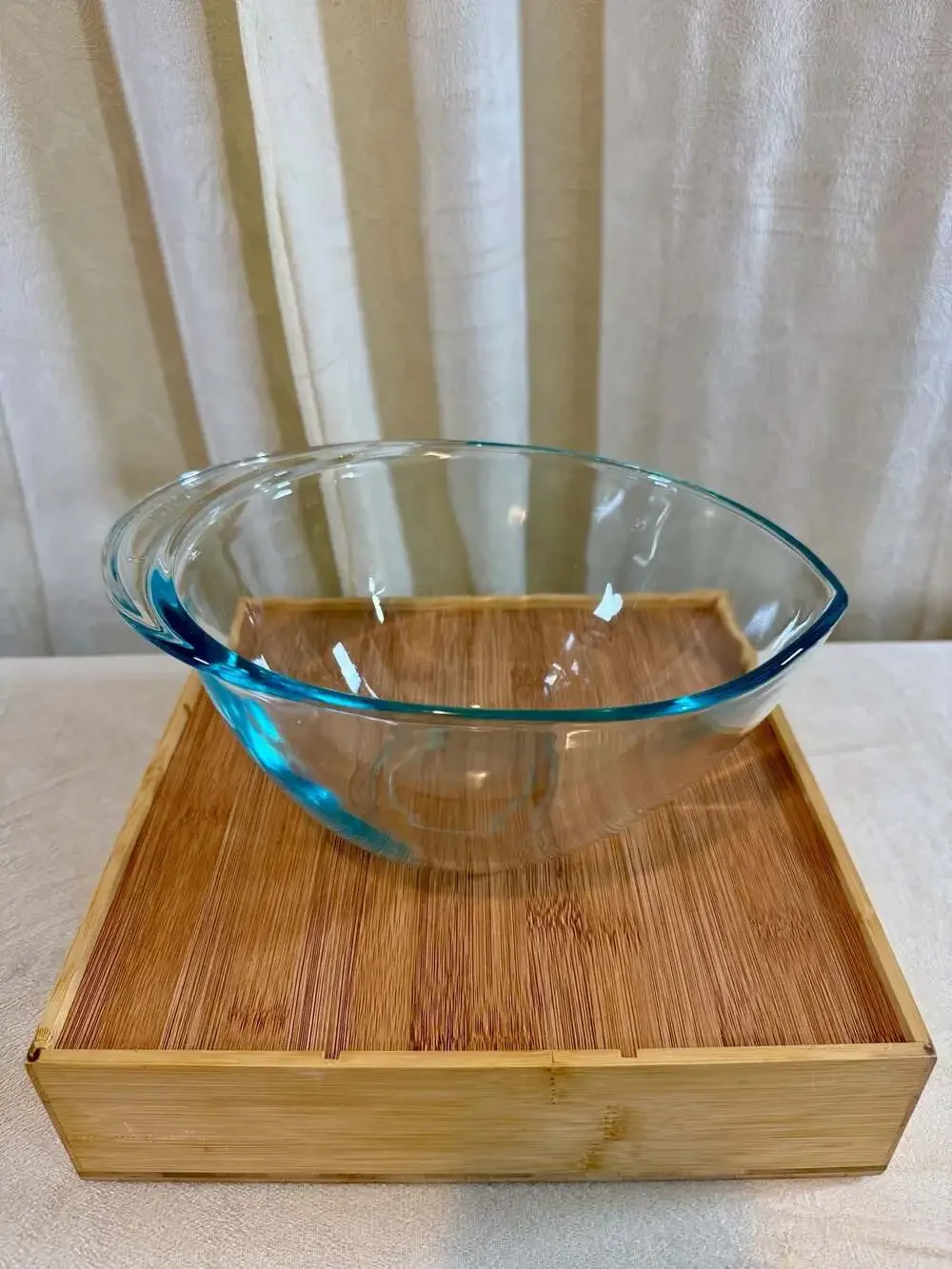 Pyrex Clear Glass Mixing Bowl with Tinted Blue Rim